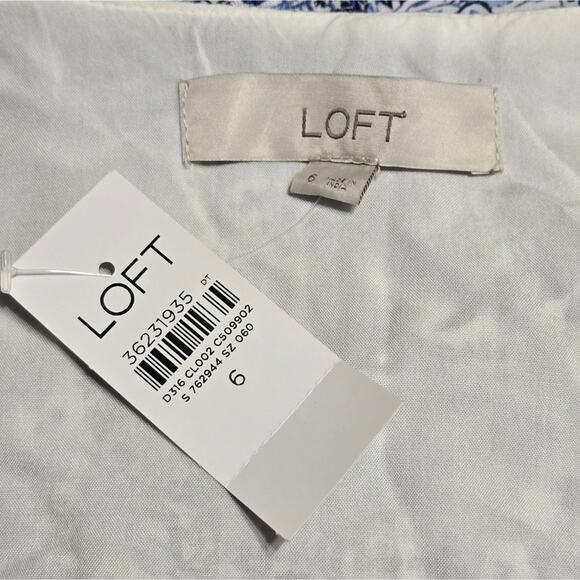 Loft Floral Blue White Midi Jungle Jacquard Wrap Midi Dress Size 6 Small New - Picture 11 of 11